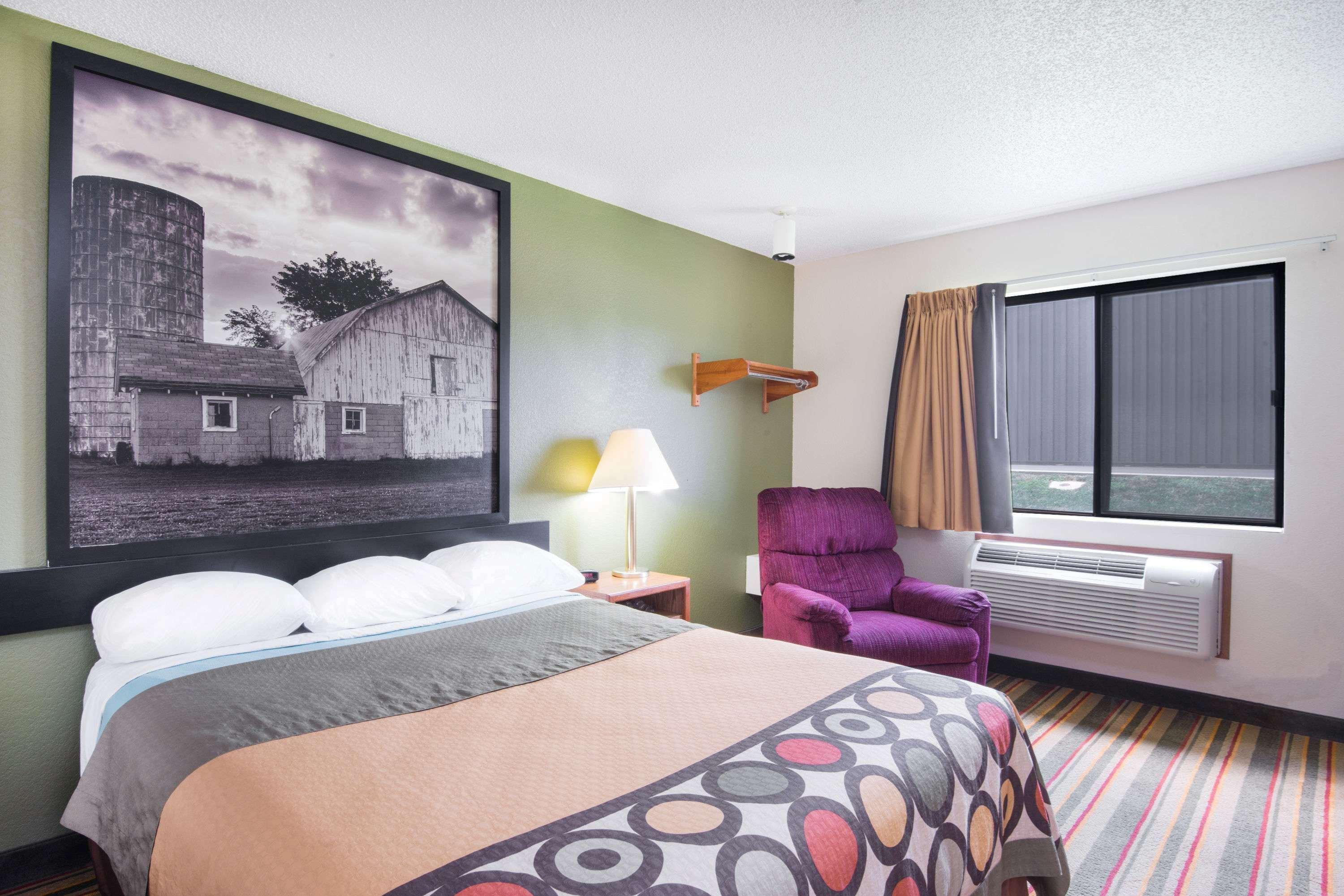 Super 8 By Wyndham El Dorado Hotell Eksteriør bilde