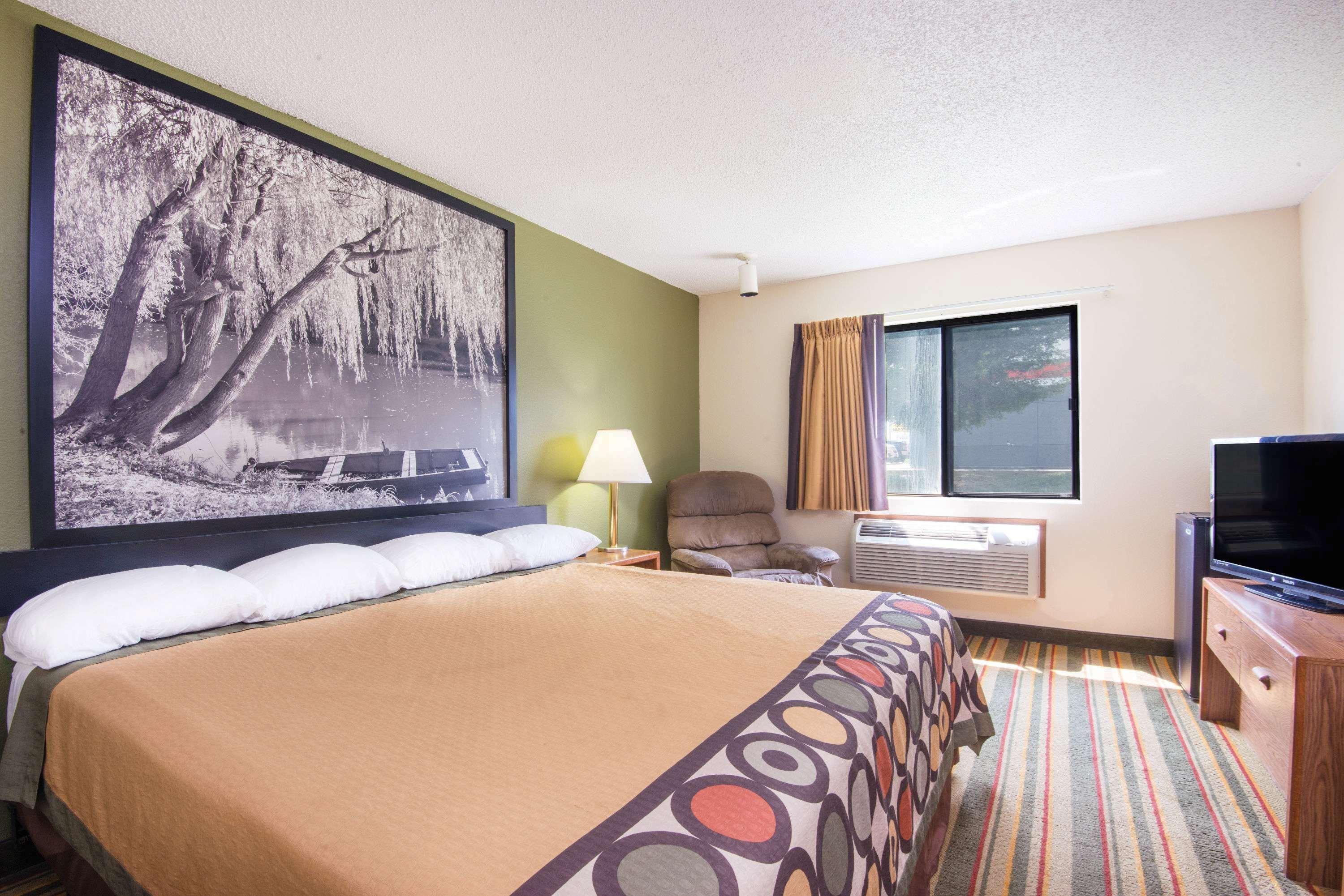 Super 8 By Wyndham El Dorado Hotell Eksteriør bilde